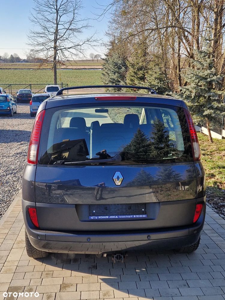 Renault Espace 2.0 Authentique - 9