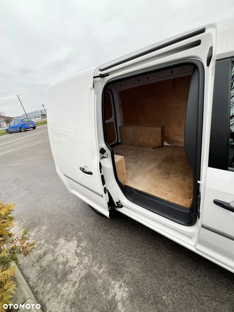 Volkswagen Caddy - 9