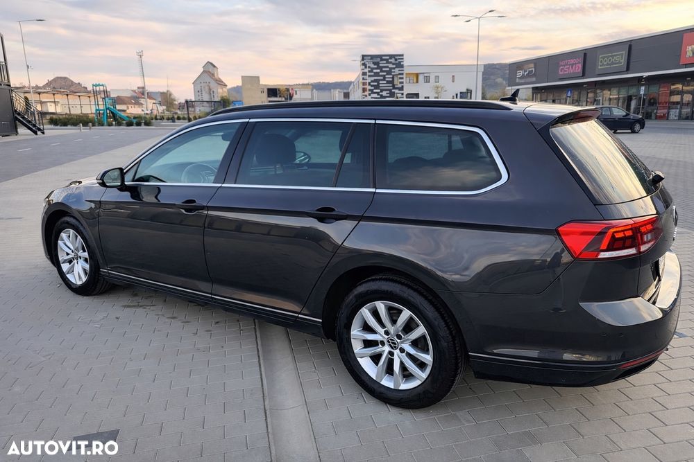 Volkswagen Passat 2.0 TDI DSG Business - 4