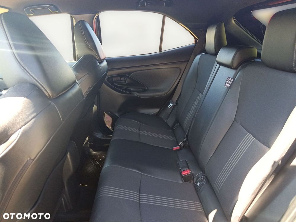 Toyota Yaris Cross Hybrid 1.5 Adventure - 19