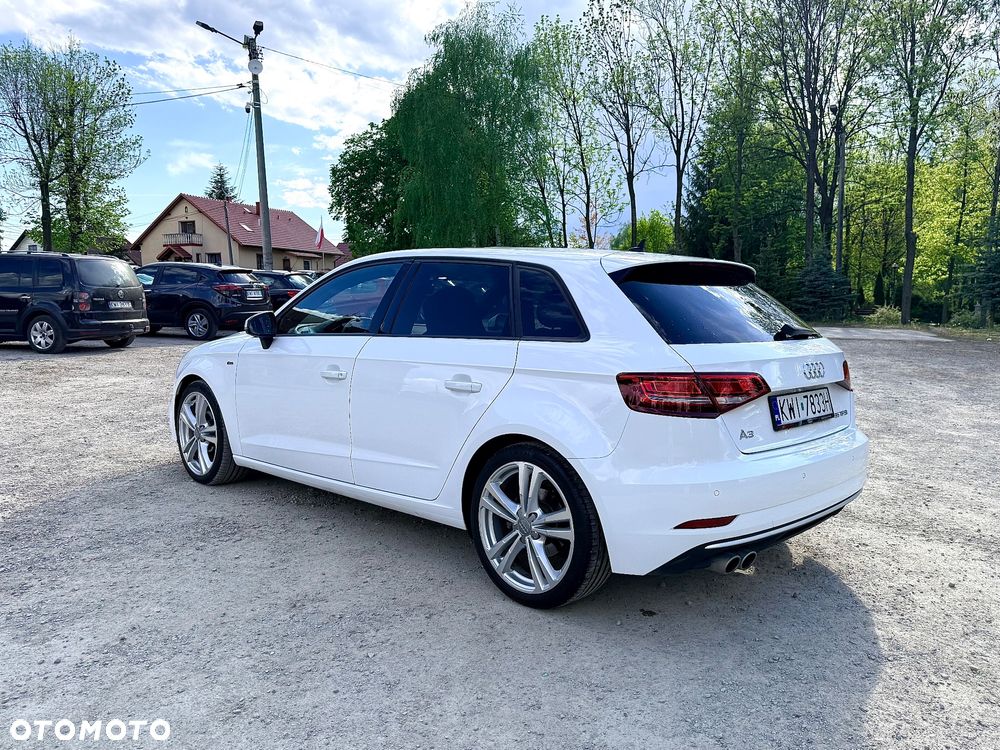 Audi A3 Sportback 35 TFSI S tronic - 4