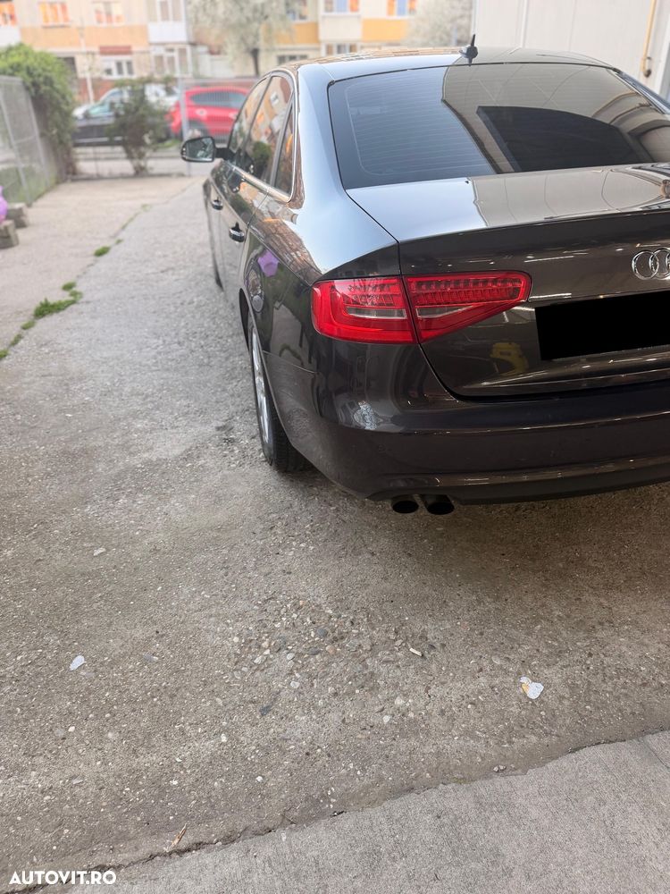 Audi A4 2.0 TDI B8 - 5