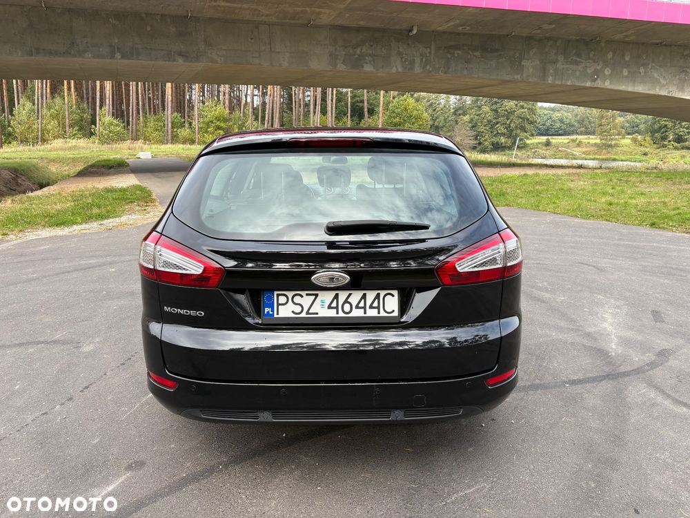 Ford Mondeo 1.6 TDCi Ambiente - 9