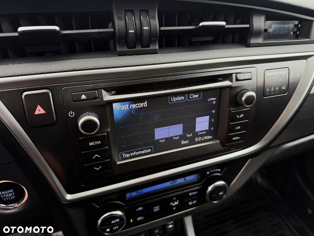 Toyota Auris 1.33 Dual-VVT-i Comfort - 15