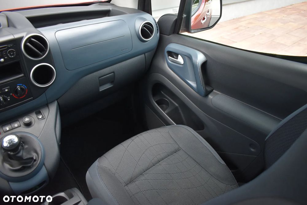 Peugeot Partner - 11