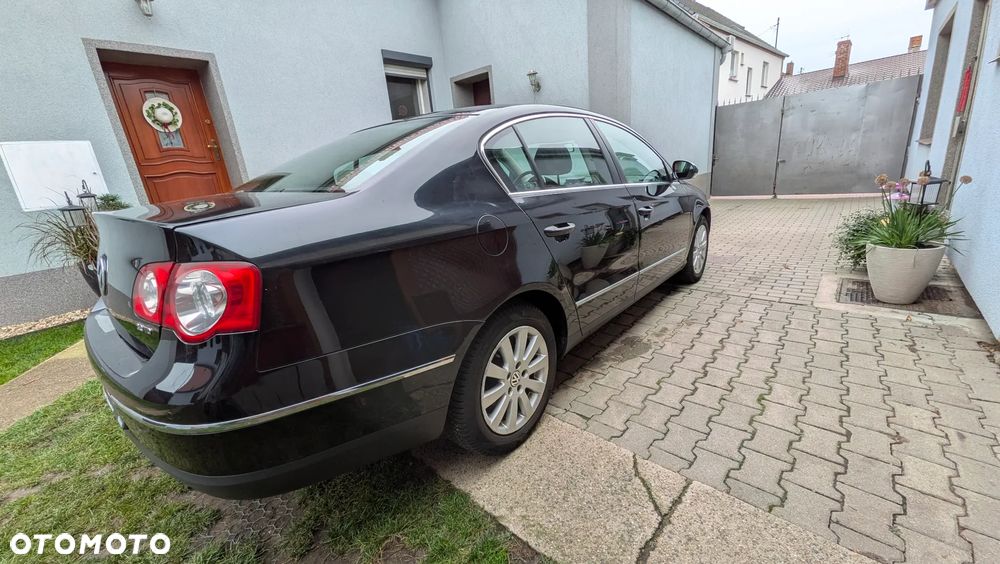 Volkswagen Passat 2.0 TDI 4Mot Comfortline - 13