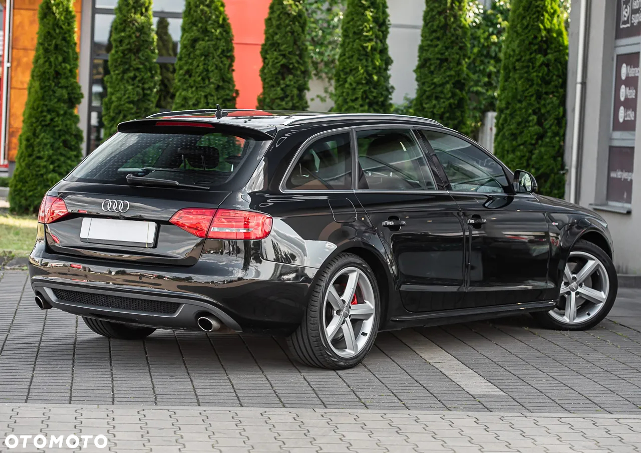 Audi A4 Avant - 13
