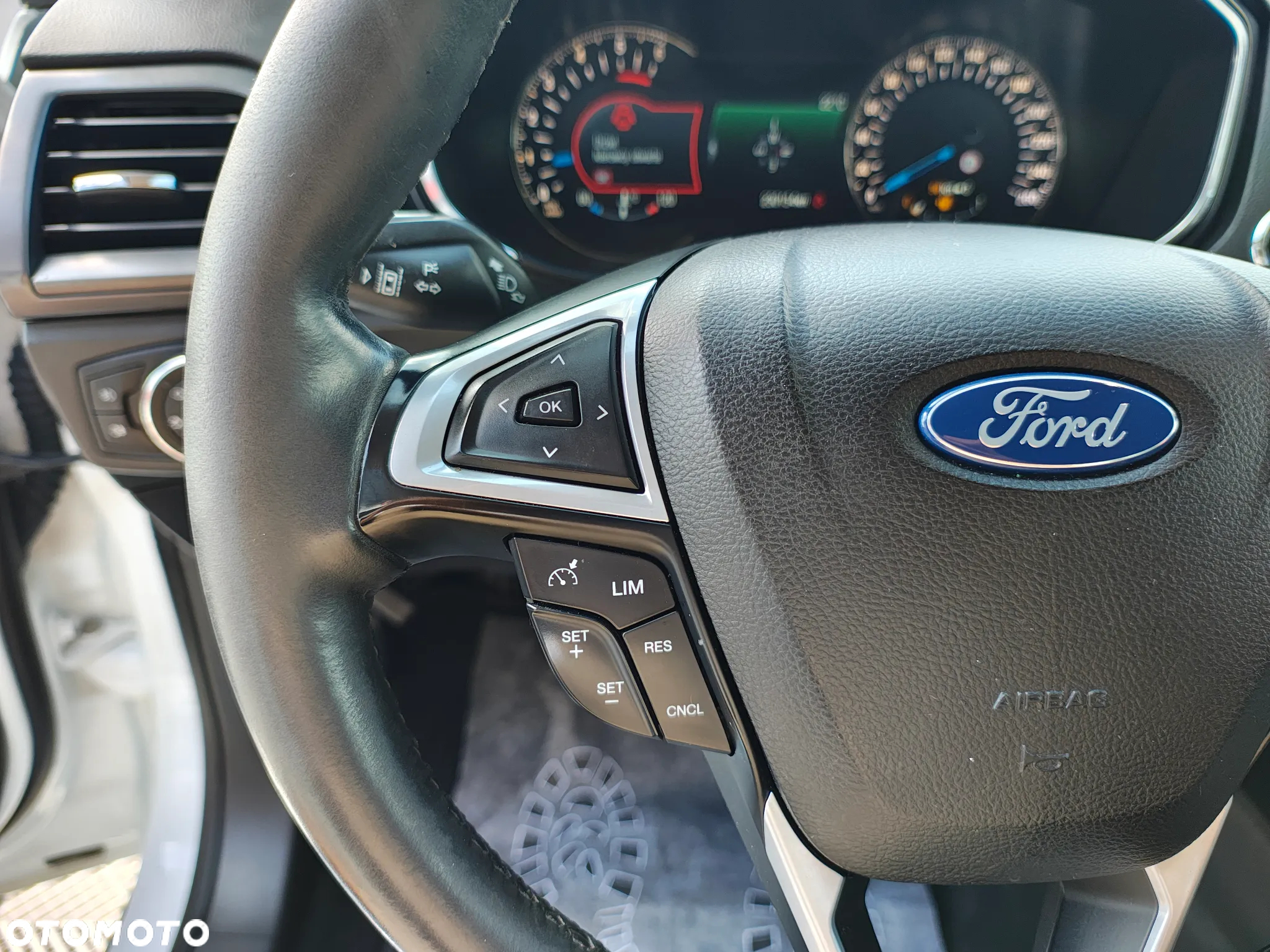 Ford Mondeo 1.5 TDCi Ambiente - 24