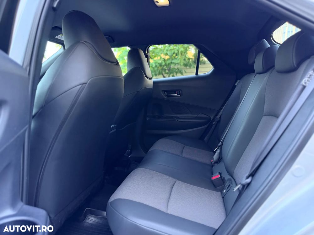 Toyota C-HR 2.0 HEV 197 CP 4x4 CVT Premiere Edition - 15