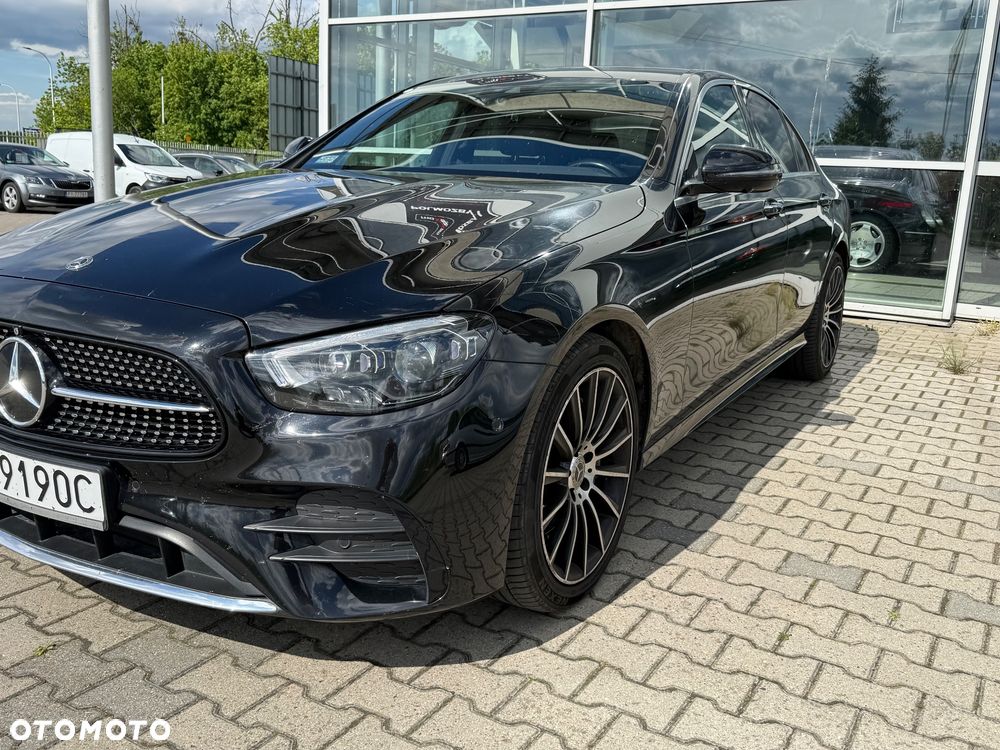 Mercedes-Benz Klasa E 220 d 4-Matic AMG - 38