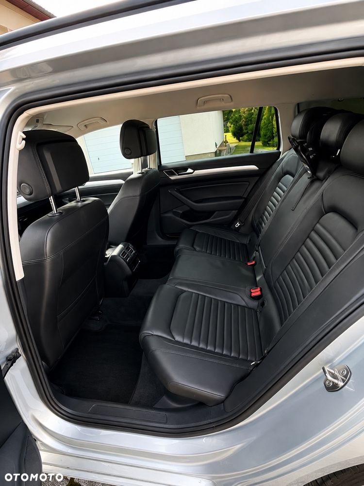 Volkswagen Passat 2.0 TDI SCR Comfortline DSG - 7