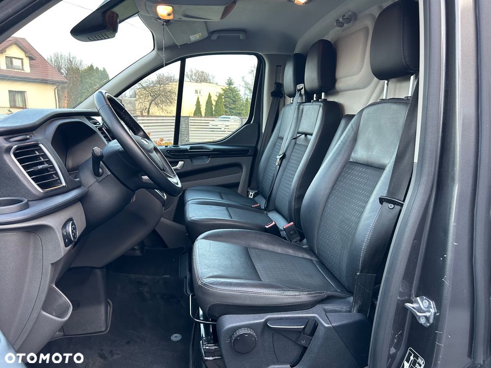 Ford Transit Custom - 13