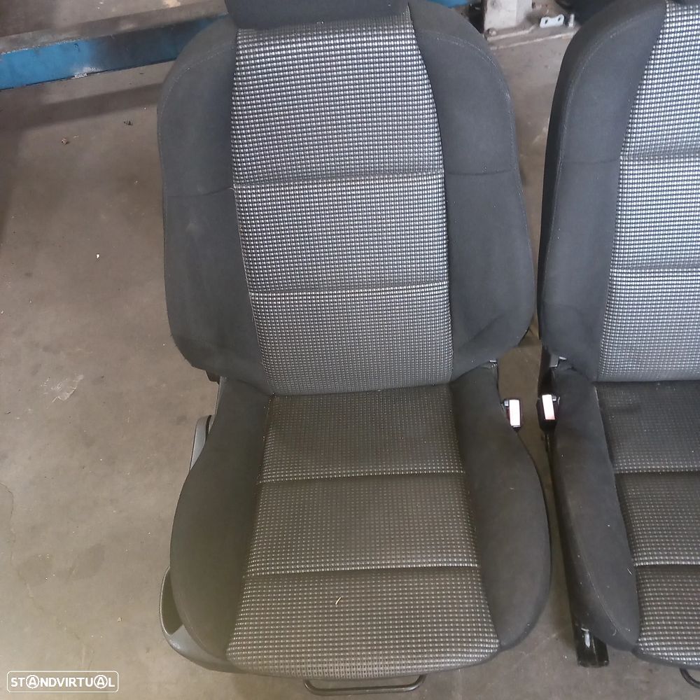 Conjunto de bancos frente Peugeot 307 CC - 2