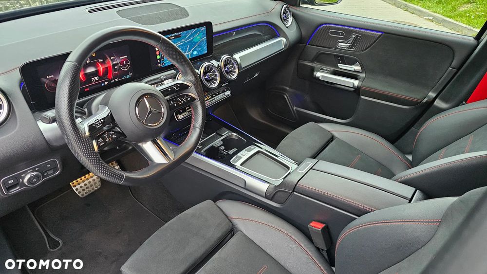 Mercedes-Benz GLB 250 AMG Line 8G-DCT - 24