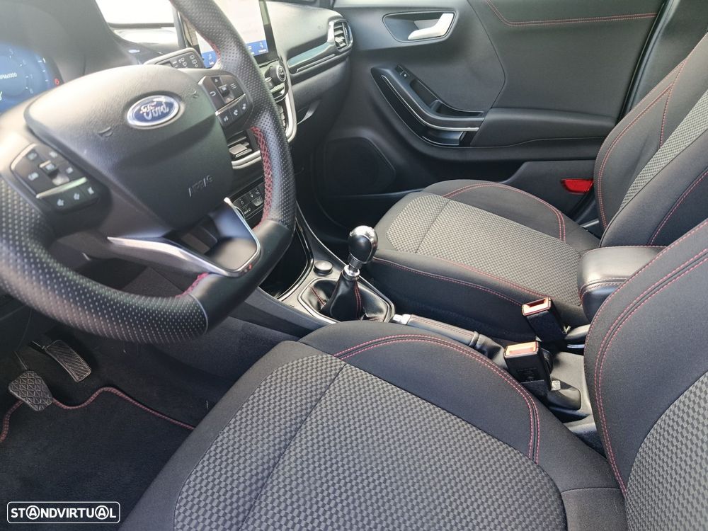Ford Puma - 32