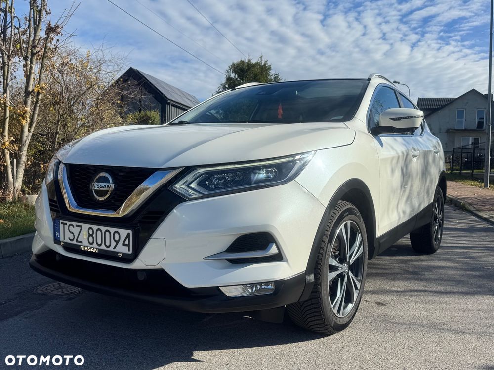 Nissan Qashqai 1.3 DIG-T TEKNA - 1
