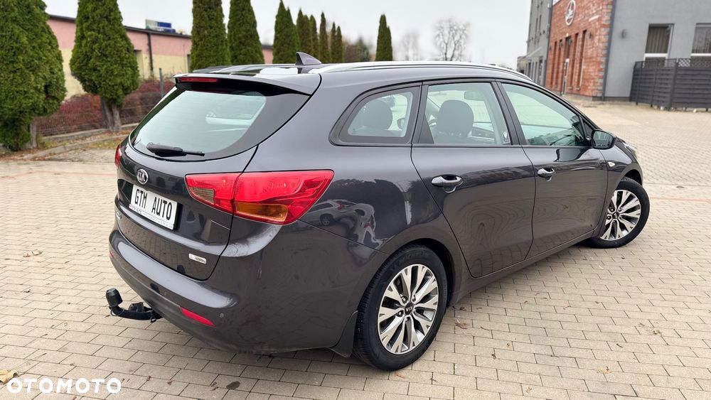 Kia Ceed 1.4 CVVT Spirit - 17