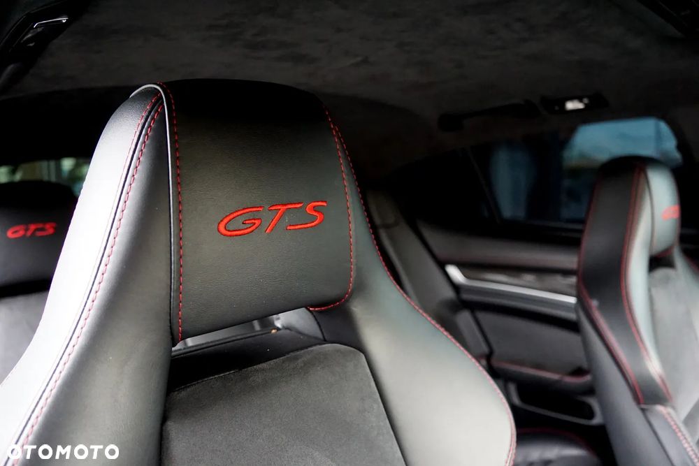 Porsche Panamera GTS - 25