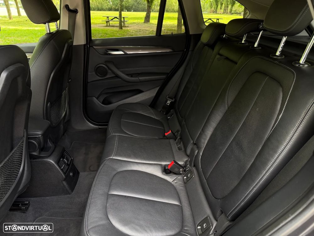 BMW X1 18 d sDrive Auto xLine - 33