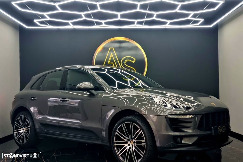 Porsche Macan - 42