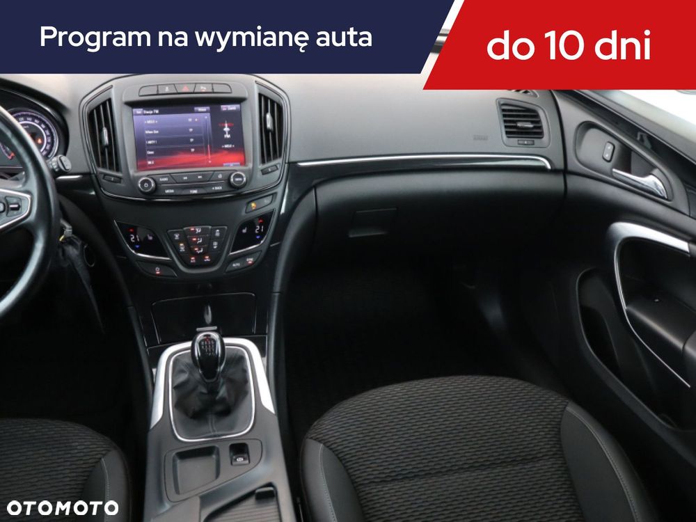 Opel Insignia - 10