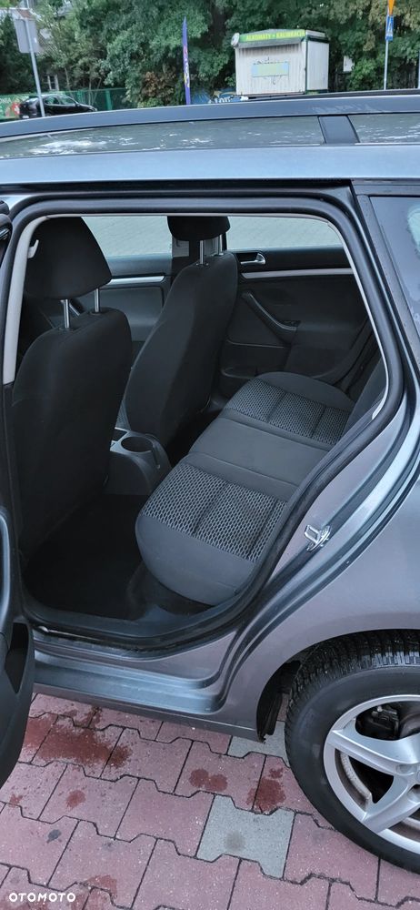Volkswagen Golf 1.6 TDI Trendline - 9