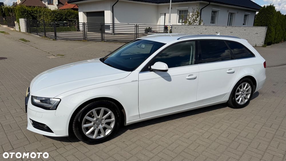 Audi A4 Avant 2.0 TDI DPF clean diesel Ambiente - 13