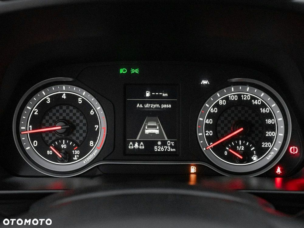 Hyundai i20 1.2 Pure - 12