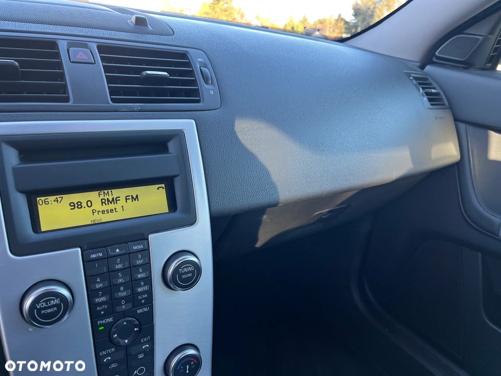 Volvo S40 DPF DRIVe Summum - 27