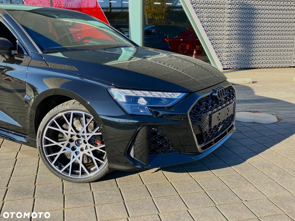 Audi RS3 Sportback - 4