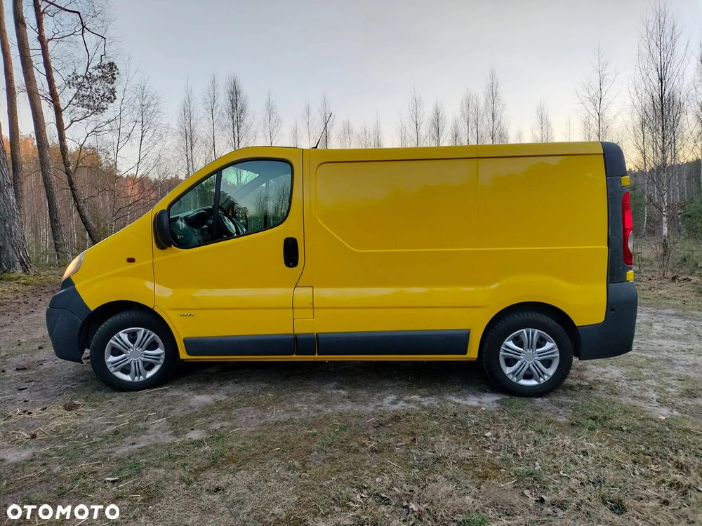 Opel vivaro - 23