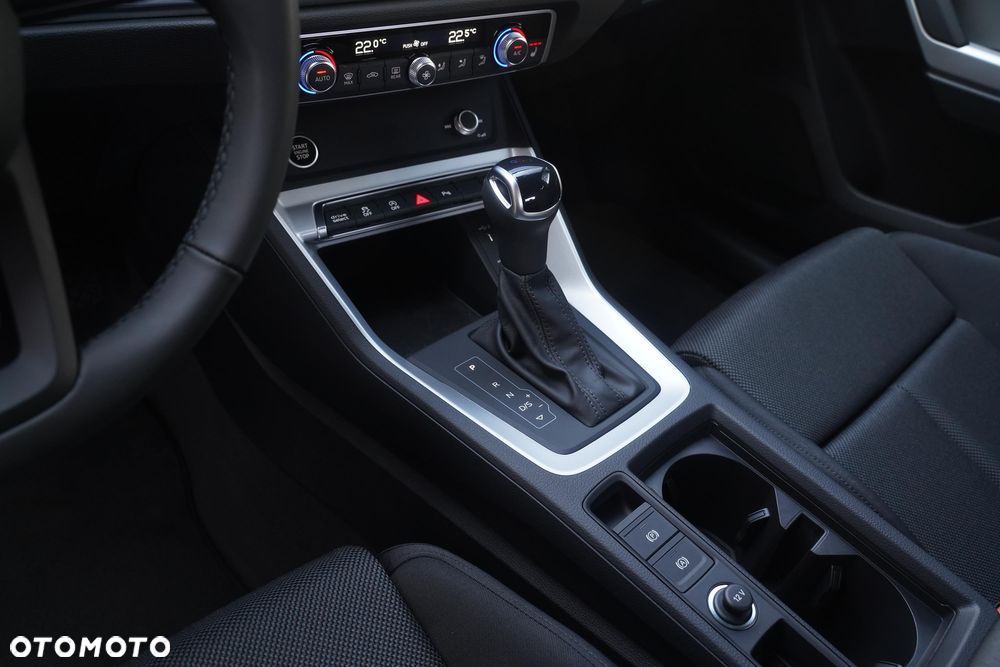 Audi Q3 35 TFSI mHEV S tronic - 20