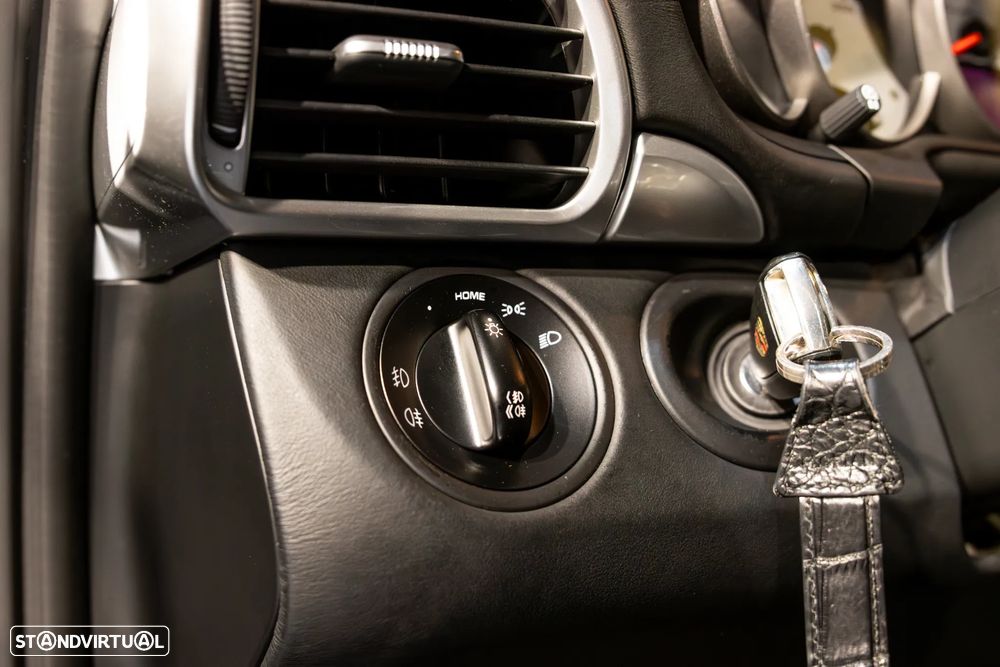 Porsche 911 (997) Turbo Tiptronic - 34