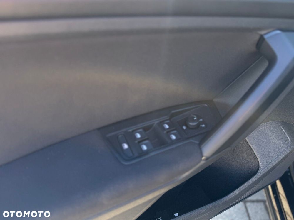 Volkswagen Tiguan 1.5 TSI EVO Comfortline - 28