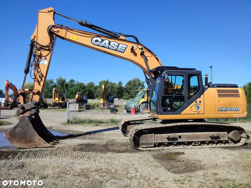 Case CX 210 D