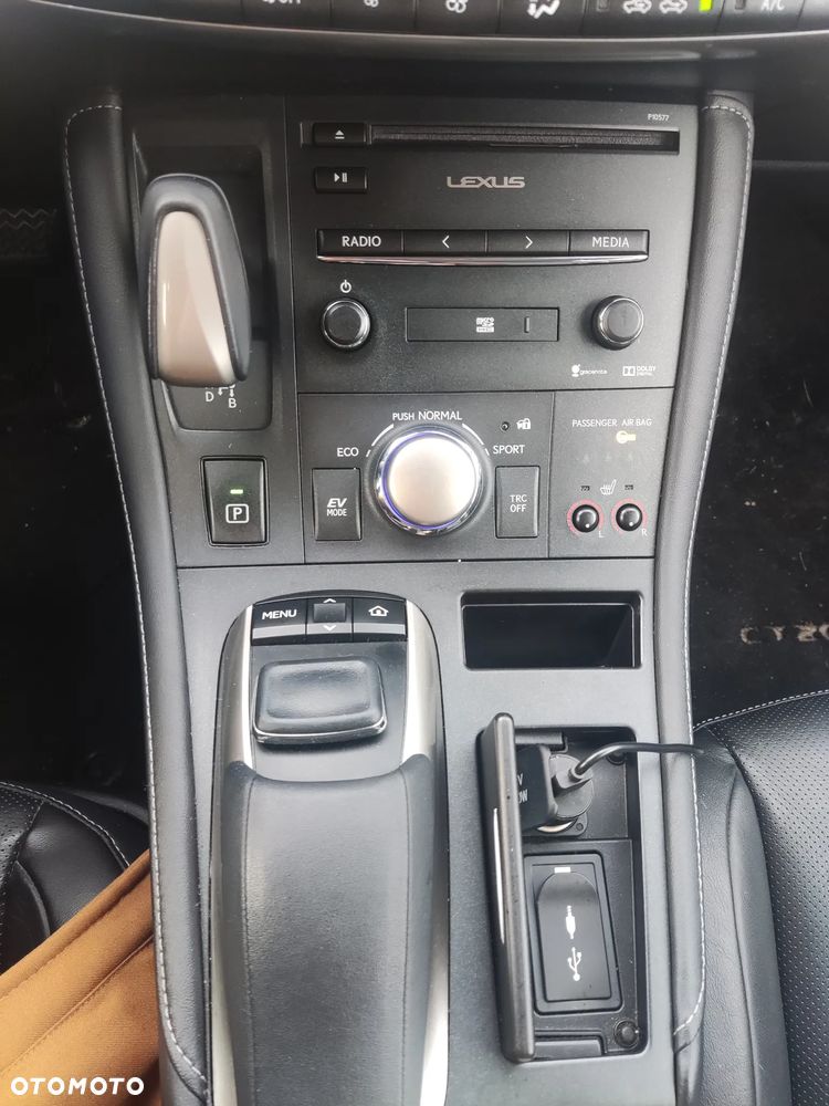 Lexus CT Luxury Line - 23