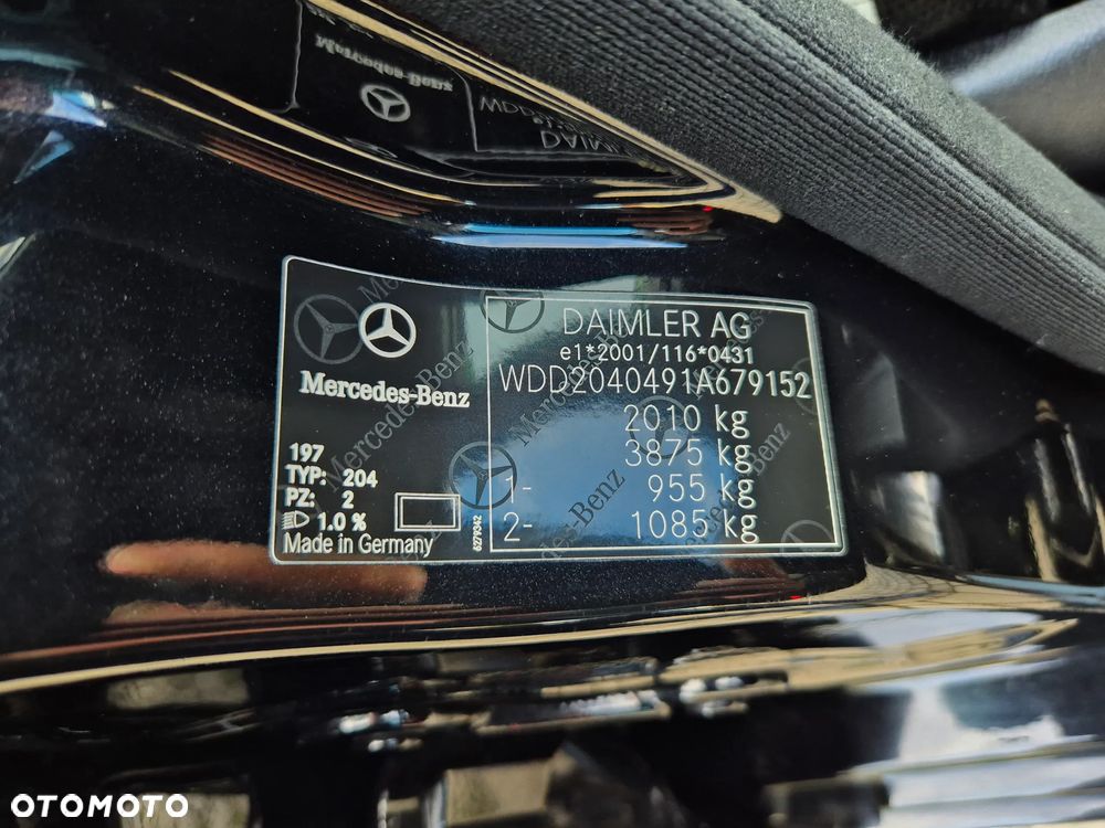 Mercedes-Benz Klasa C 180 BlueEFFICIENCY 7G-TRONIC Avantgarde - 39