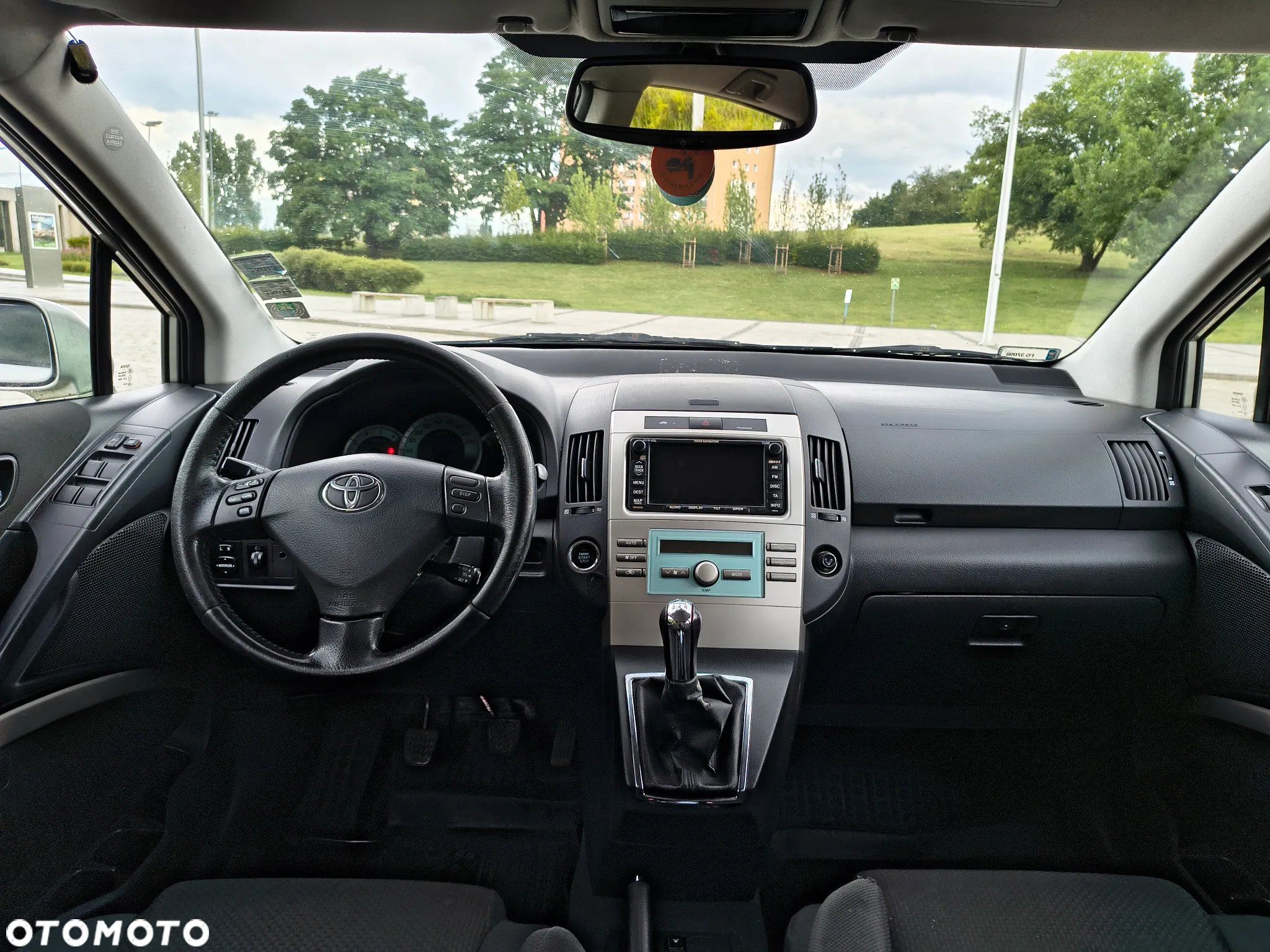 Toyota Corolla Verso 2.0 D-4D Prestige 7os - 16