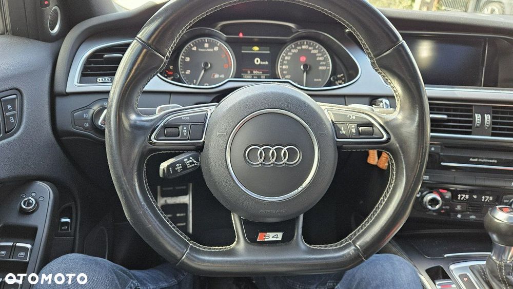 Audi S4 Limousine - 36