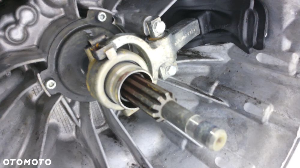 Renault Master 2.3 DCI Skrzynia biegów ZF4 / 006 - 10