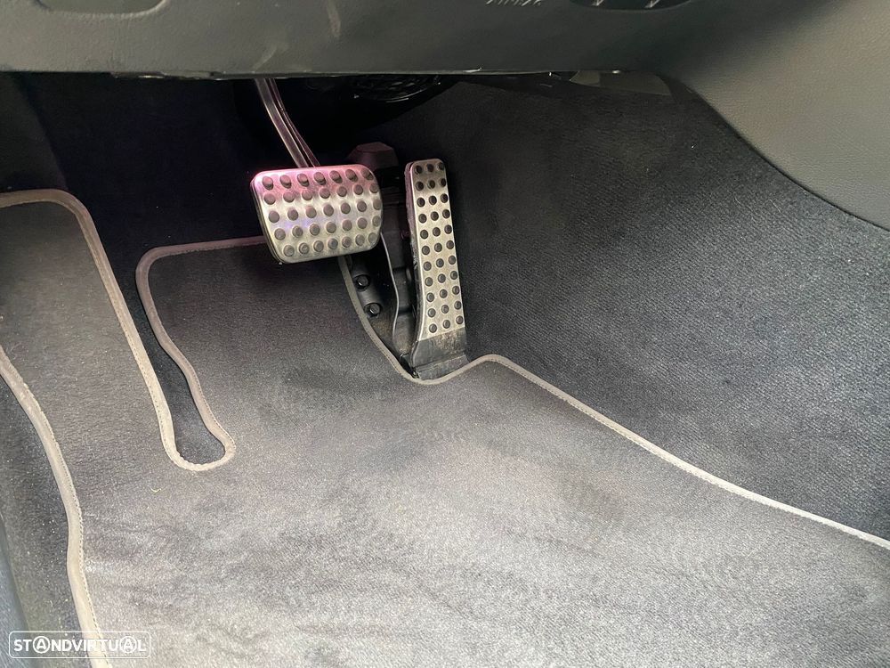 Mercedes-Benz C 300 de AMG Line - 19