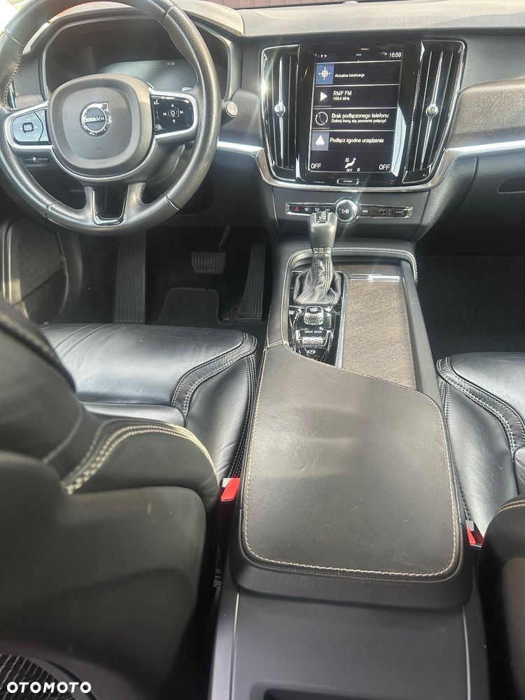 Volvo V90 Cross Country D5 AWD - 10