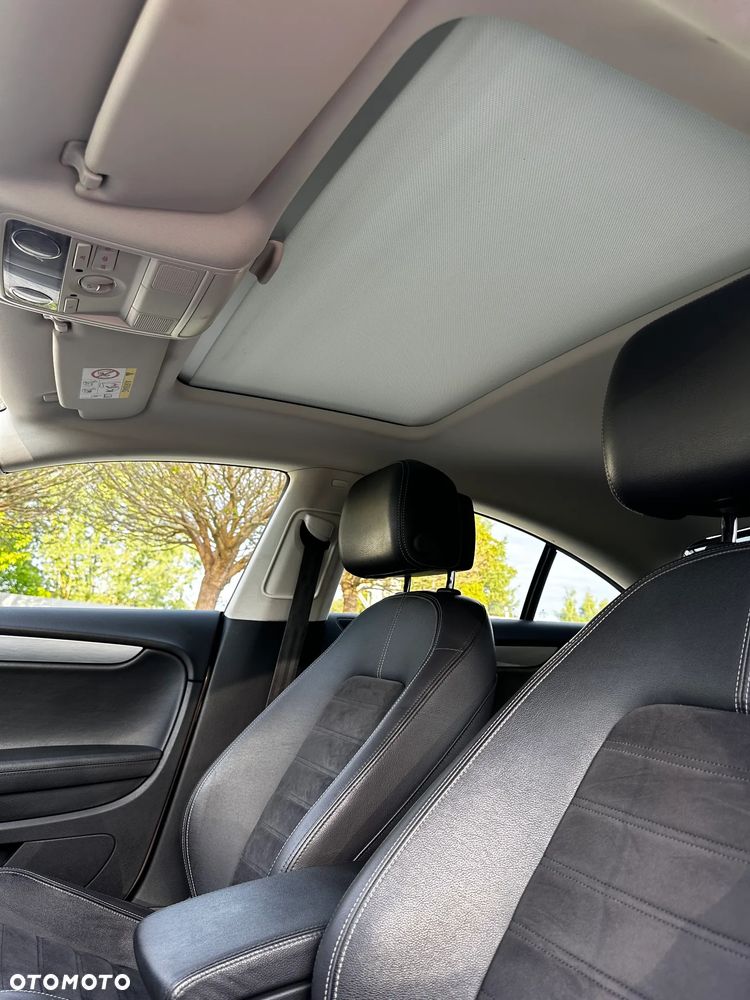 Volkswagen CC 2.0 TDI BlueMotion Technology DSG - 22