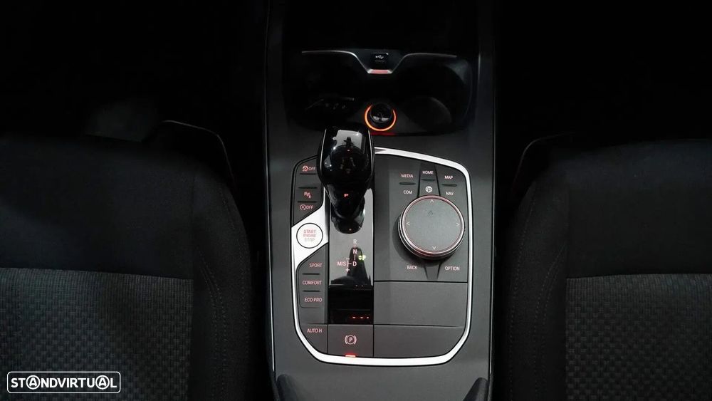 BMW 116 d Advantage Auto - 34