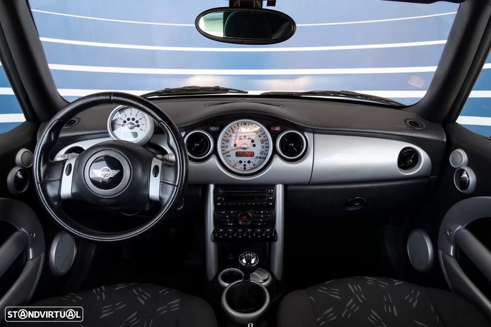 MINI Cabrio One 1.6 - 10