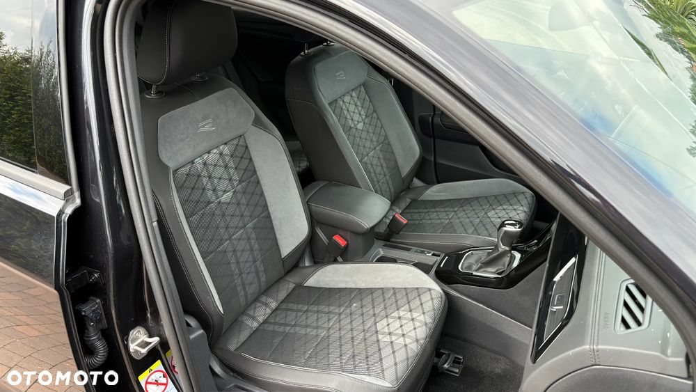 Volkswagen T-Roc 1.5 TSI R-Line Plus DSG - 34