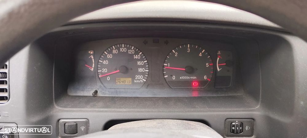 Mitsubishi Pajero Sport 2.5 TD GLS - 6