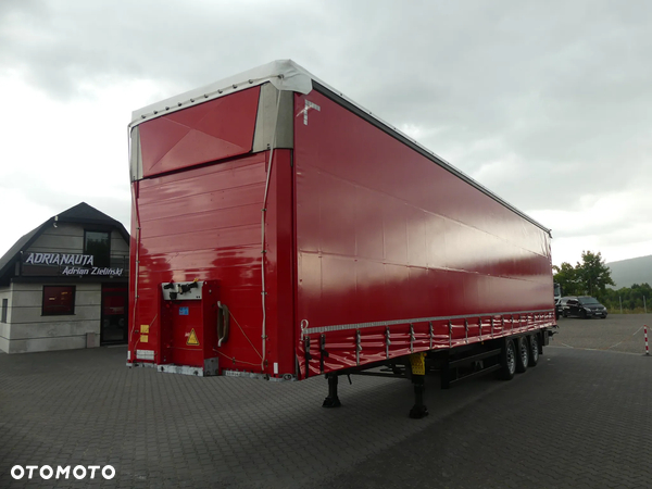 Schmitz Cargobull FIRANKA / VARIOS / IDEALNY STAN / OŚ PODNOSZONA /