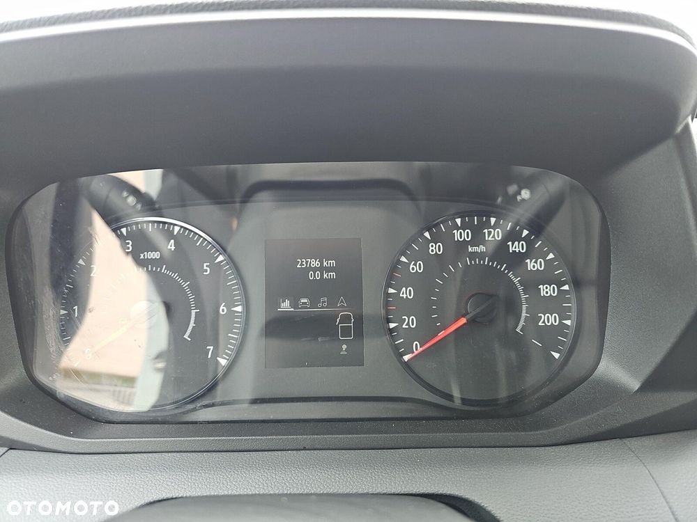 Renault Master - 17