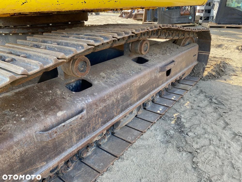 Kobelco NEW HOLLAND E175, 9900 MTH, Z NIEMIEC, PODWOZIE 90% DOBRE, WZOROWO UTRZYMANA - 26